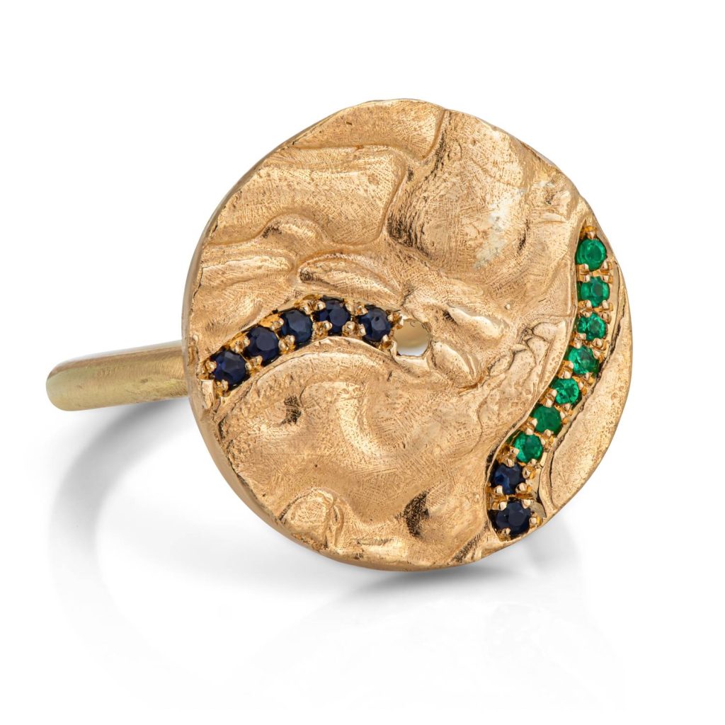 טבעת עגולה בצילום מוצר